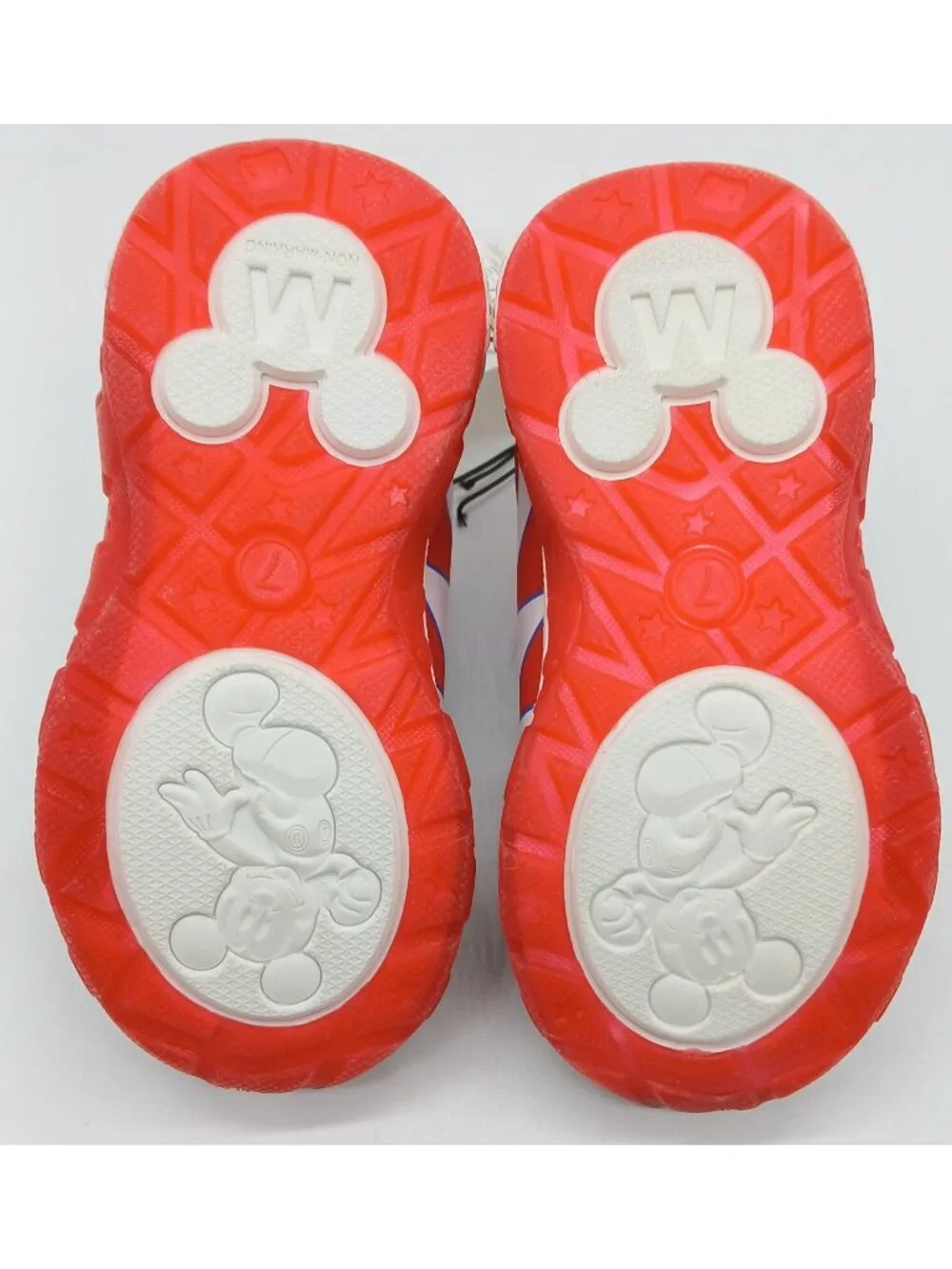 Disney Mickey Mouse  Shoes Light Up Sneakers Boys Size 7 Hat Fun Glasses Book